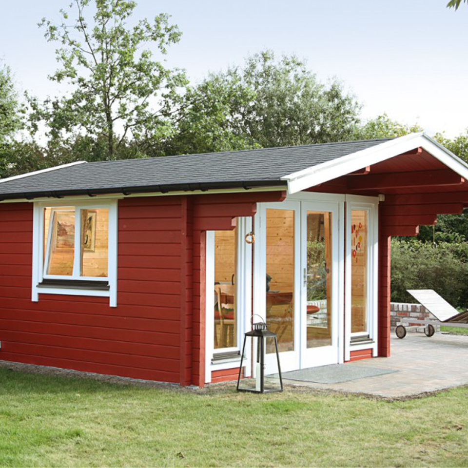 Garten- & Gerätehäuser 70-94 mm